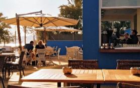 Mallorca a hotel Azul Playa s terasou