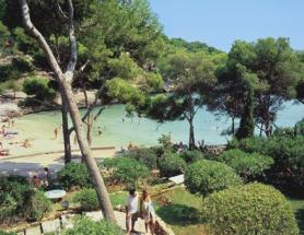 Mallorský hotel Cala D'or se zahradou
