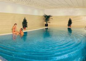Hotel Esmeralda Park s vnitřním bazénem