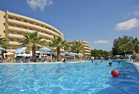 Mallorca a hotel Orient Beach Club - bazén