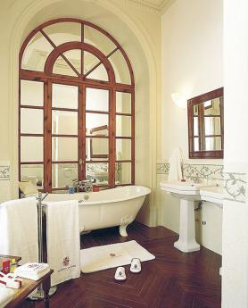 Mallorský hotel Palacio Ca Sa Galesa - koupelna