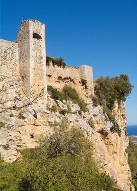 Cala d’Or - nedaleký hrad Castell de Santueri