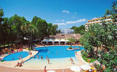 Hotel Iberostar Ciudad Blanca na Mallorce - bazén